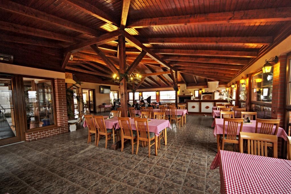 Motel U Krbu Vestec  Exterior foto
